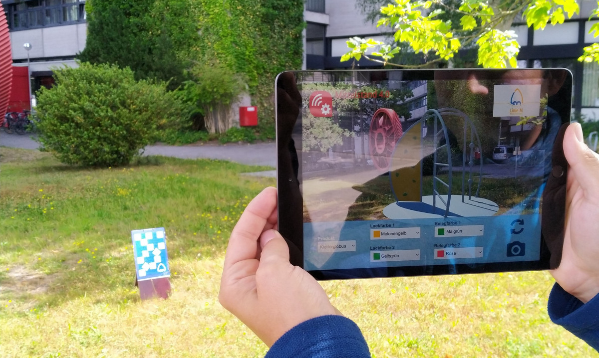 Tablet mit Augmented Reality Einblendung